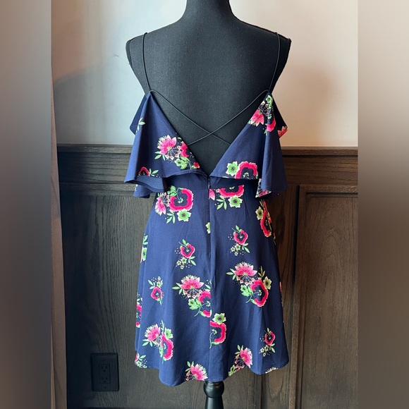 Symphony navy and pink floral cold shoulder see open back dress size medium NWT - Picture 5 of 10